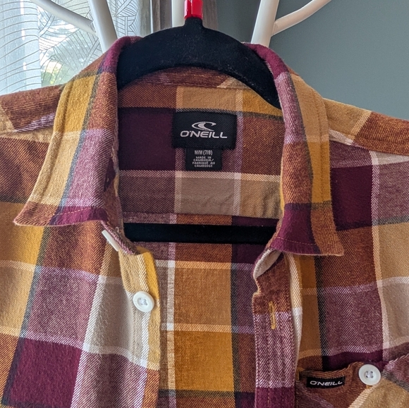 41. O'Neill Multicolor Plaid Shirt - Picture 2 of 2